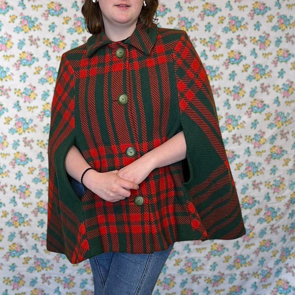 Vintage plaid red and green plaid cape
